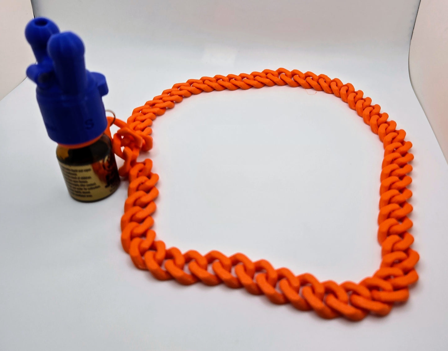 Stretchy Cuban Chain Loop Poppers/Lube Holder Necklace – Colorful, Customizable, Durable & Stylish