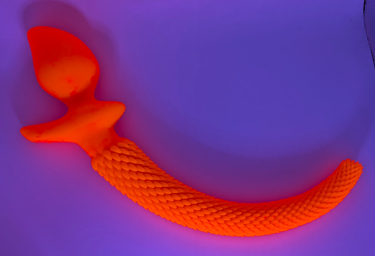 🐾 Knotty Boy Toys Silicone Pup Tails