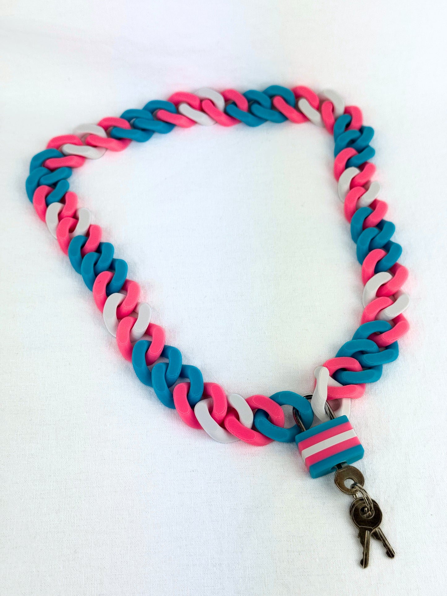 🔗 Multicolor Cuban Chain Necklace / Collar with Matching Padlock – Colorful, Personalized, Durable, & Stylish